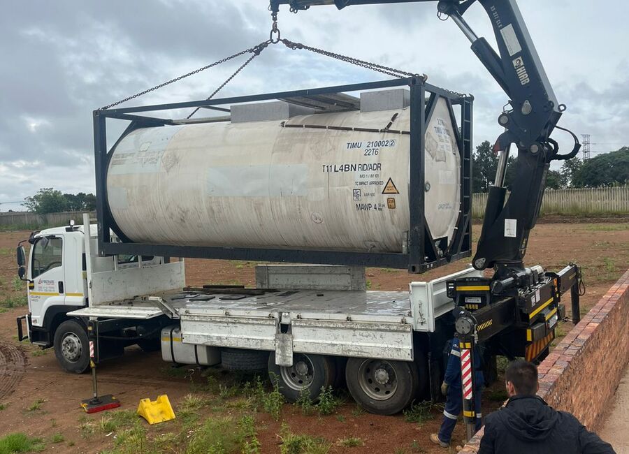 Storage tank installation