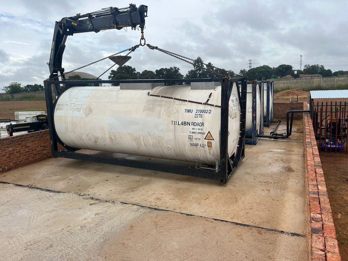 Triton on-site fuel tank installation